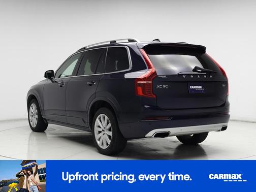 2016 Volvo XC90 T6 Momentum