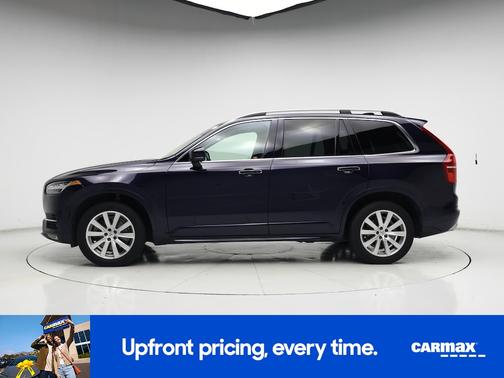 2016 Volvo XC90 T6 Momentum