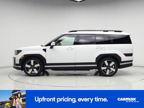 White 2025 Hyundai SANTA FE HEV Limited