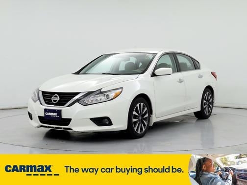 2017 Nissan Altima SV