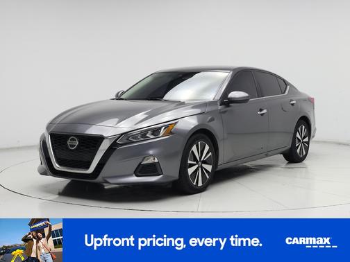 2022 Nissan Altima SV