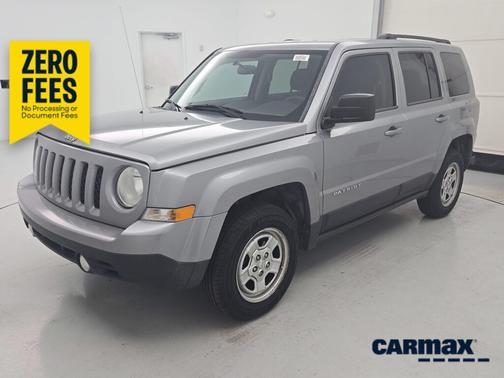 Gray 2014 Jeep Patriot Sport
