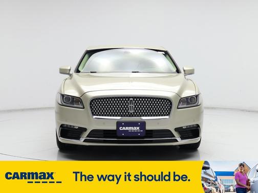 2017 Lincoln Continental Premiere