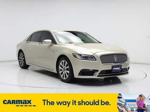 2017 Lincoln Continental Premiere