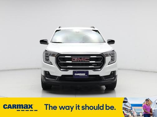 2022 GMC Terrain AT4
