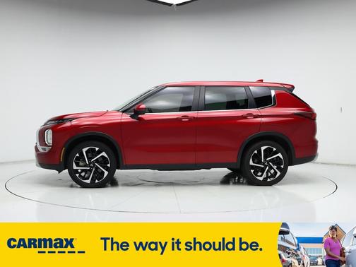 2023 Mitsubishi Outlander SE