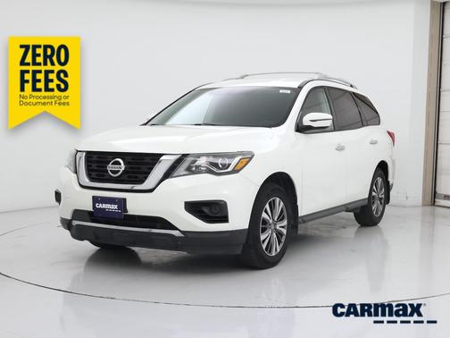 White 2020 Nissan Pathfinder S