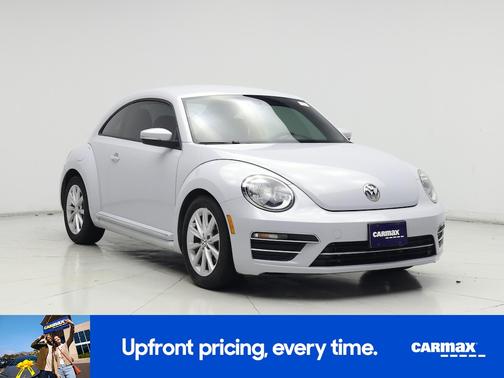 2017 Volkswagen Beetle SE