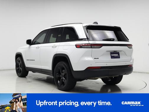 2022 Jeep Grand Cherokee Altitude