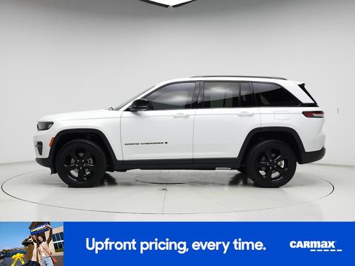 2022 Jeep Grand Cherokee Altitude