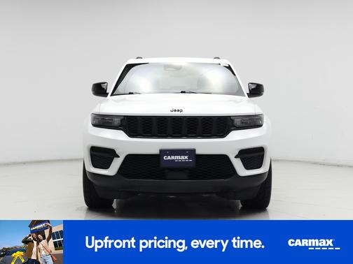 2022 Jeep Grand Cherokee Altitude