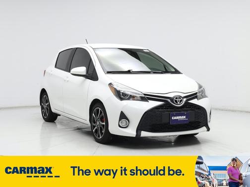 2015 Toyota Yaris SE