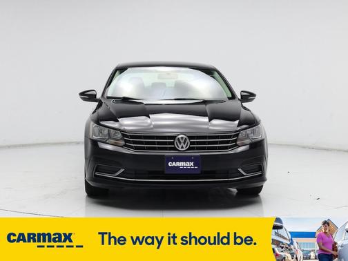 2017 Volkswagen Passat S