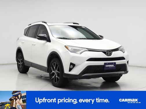 2017 Toyota RAV4 SE