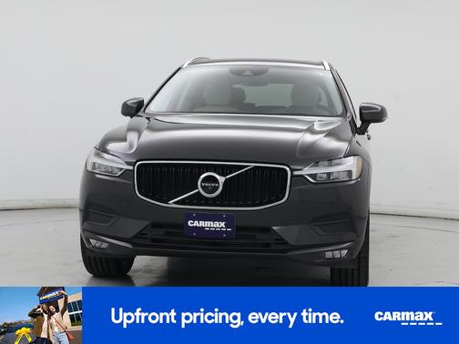 2021 Volvo XC60 T6 Momentum