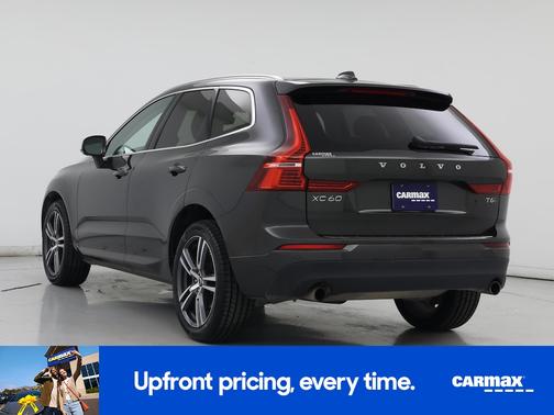2021 Volvo XC60 T6 Momentum