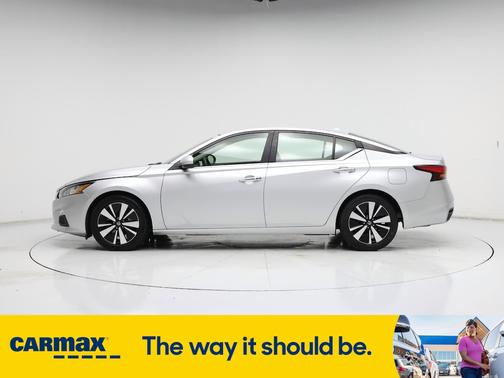 2021 Nissan Altima SV