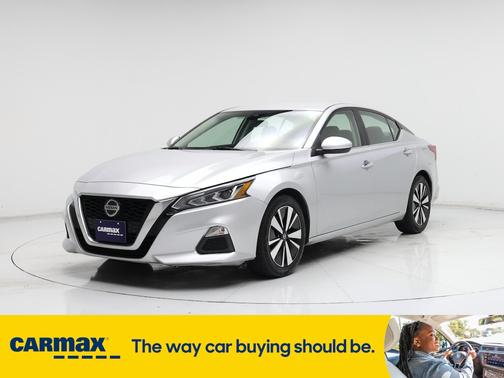 2021 Nissan Altima SV