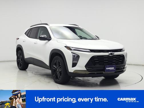White 2025 Chevrolet Trax Activ