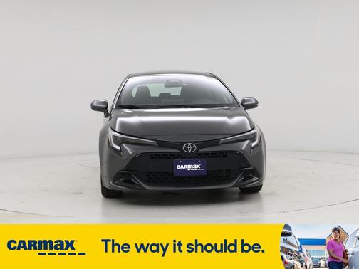2024 Toyota Corolla Hatchback SE