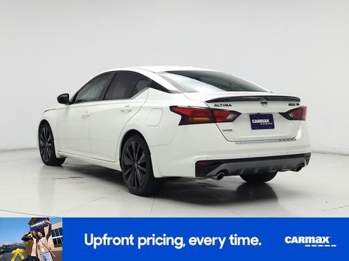 2022 Nissan Altima SR