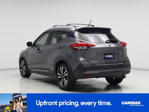 2020 Nissan Kicks SR