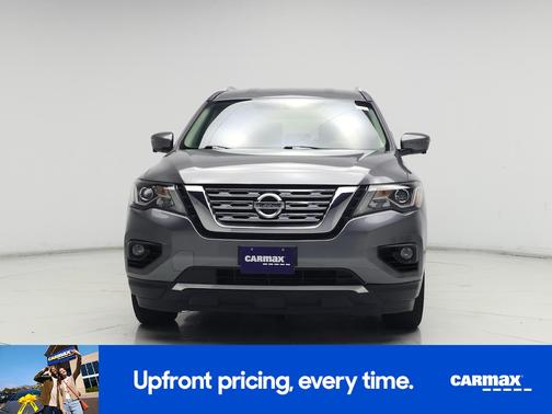 Gray 2020 Nissan Pathfinder SL
