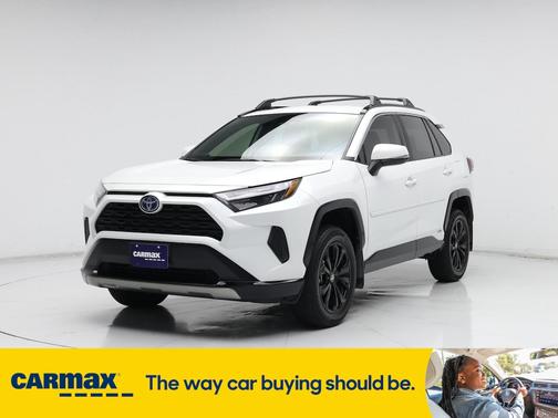 2024 Toyota RAV4 Hybrid SE