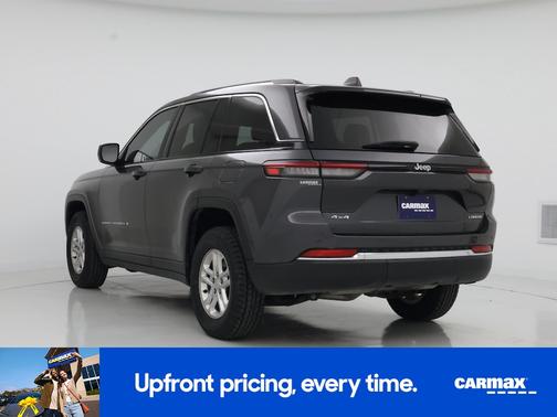 2022 Jeep Grand Cherokee Laredo