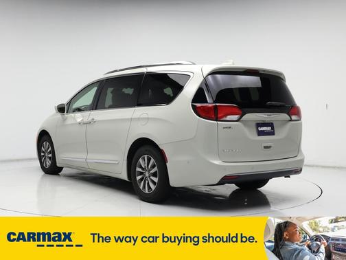 2019 Chrysler Pacifica L