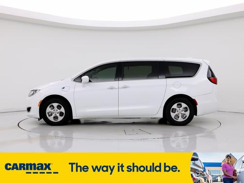 2018 Chrysler Pacifica Hybrid Touring Plus