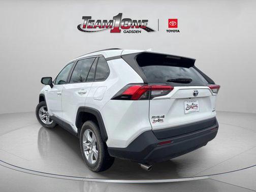 2020 Toyota RAV4 Hybrid SE