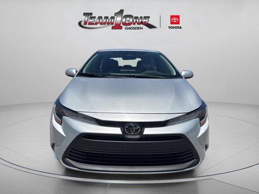 01f7/Classic Si 2026 Toyota Corolla LE