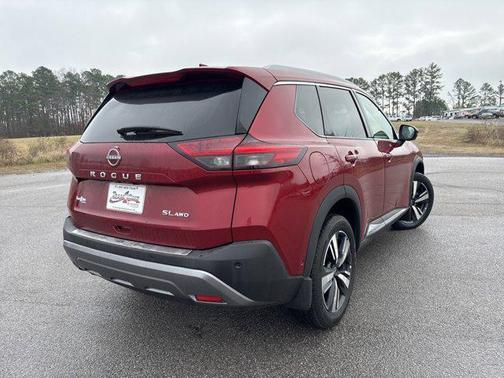 2022 Nissan Rogue SL