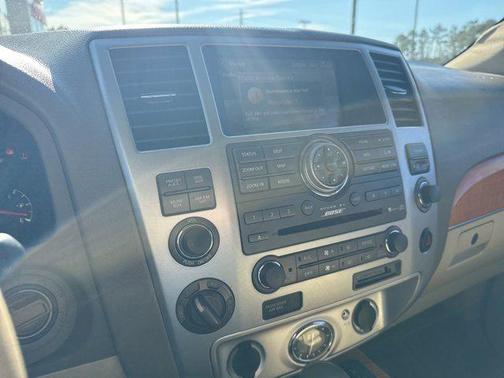 2010 INFINITI QX56 Base