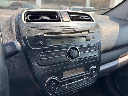 2015 Mitsubishi Mirage ES