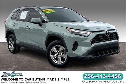 2022 Toyota RAV4 XLE