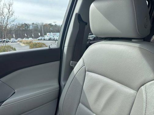 2017 GMC Acadia SLT-2