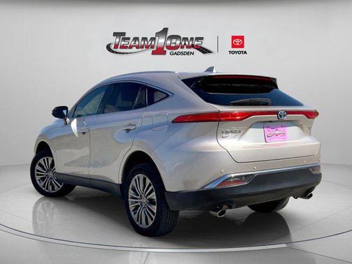 2023 Toyota Venza XLE