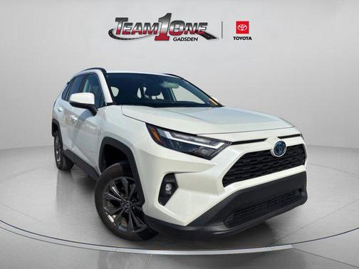 2022 Toyota RAV4 Hybrid XLE Premium