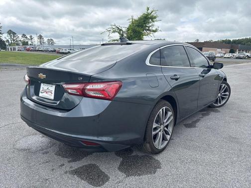 Shadow Gray Metallic 2021 Chevrolet Malibu FWD LT