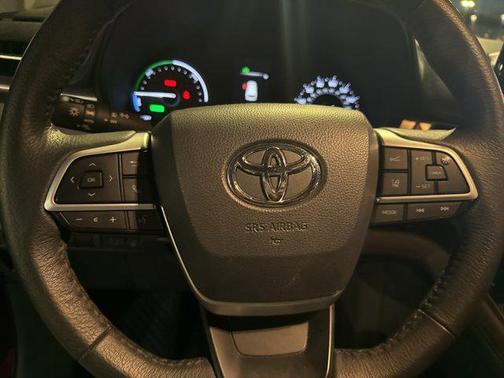 2021 Toyota Sienna XLE 7 Passenger