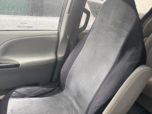 2014 Toyota Sienna LE