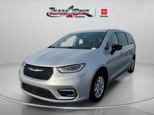 Silver Mist Clearcoat 2024 Chrysler Pacifica Touring L