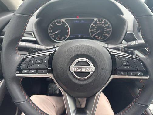 2024 Nissan Altima SR FWD