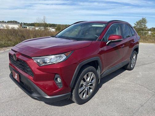 2019 Toyota RAV4 XLE Premium