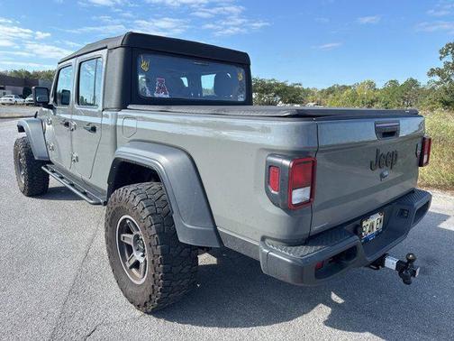 2023 Jeep Gladiator Sport