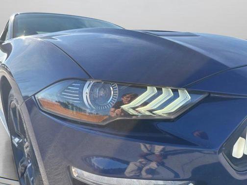 2020 Ford Mustang EcoBoost