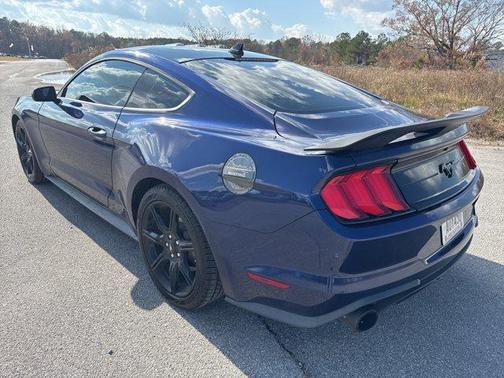 2020 Ford Mustang EcoBoost