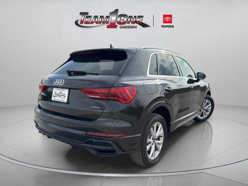 2024 Audi Q3 Premium 45 TFSI S line quattro Tiptronic